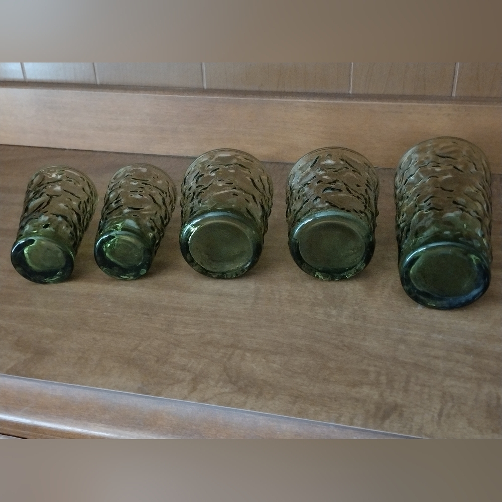 Set of 5 green Anchor Hocking thumbprint glasses - Picture 8 of 10